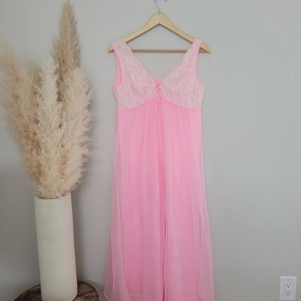 Vintage lace barbiecore ruffle baby doll nightgown lingerie - Picture 3 of 7